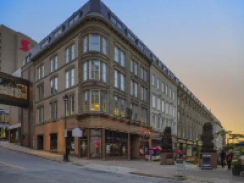 ザ バーリントン ホテル ハリファックスのホテル