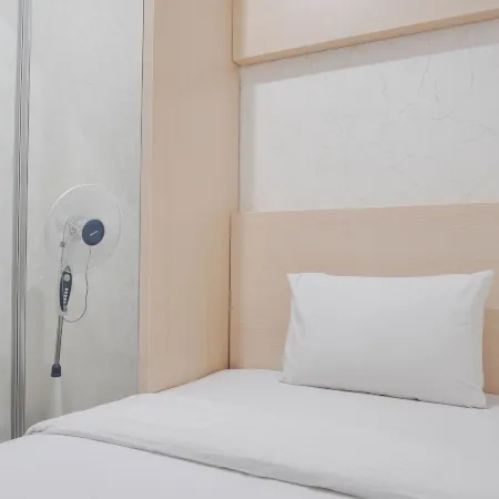 Comfort and Warm 2Br at Parkland Avenue Apartment