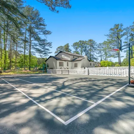 Mansion with Private Pool Bsktball Tennis Courts