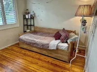 Cheerful 4 Bedrooms with Free Parking Hôtels à : North Saint Marys