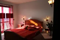 Orchidea Selvatica B&B Hotels in Cortemilia