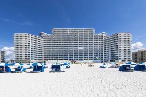 Lighthouse Condos by Hosteeva