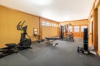 Hotel Colmeia - Gym