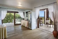 Iconic Luxury Suites Hotels in Abbiadori
