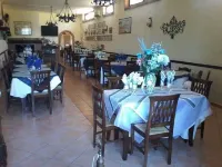 Agriturismo Borgo Nuovo e olio blend 1989 Hotel in zona Azienda Agricola Fontana Reale