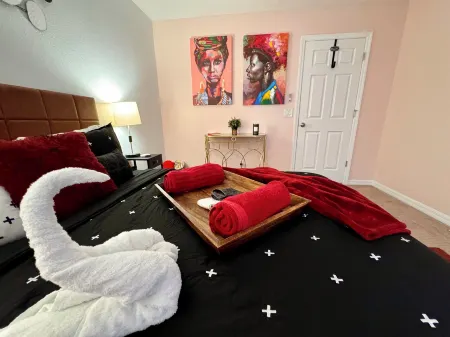 Spacious Fun, Convenient Home Theater Near Disney