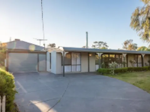 Sol Coastal Retreat - Outdoor Spa and Sauna Hoteles en Rosebud