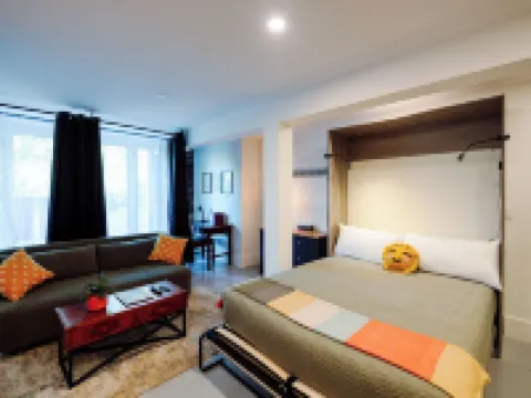 Perth County Inn Hotels in Stratford