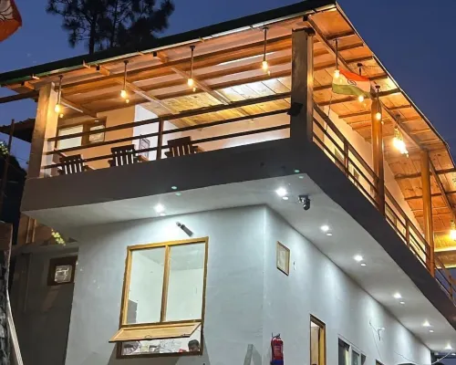 Abodes Himalaya View Hoteles en Distrito de Almora