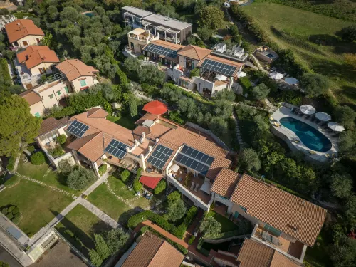 Residence Ca Del Lago Hotel di Torri del Benaco