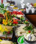 Aurasia Beach Hotel - พร้อมอาหารเช้า