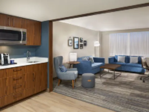 Four Points by Sheraton Point Edward Sarnia Hotels in Point Edward