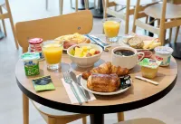 B&B HOTEL Cergy Saint-Christophe Gare Hôtels à : Cergy