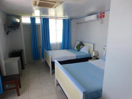 Mr. Clean Bed and Breakfast Отели в г. Канфилд