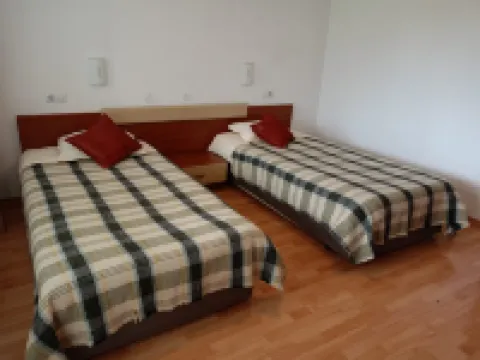 Mountain Paradise 1 - 2 Bedroom - Large Apartment