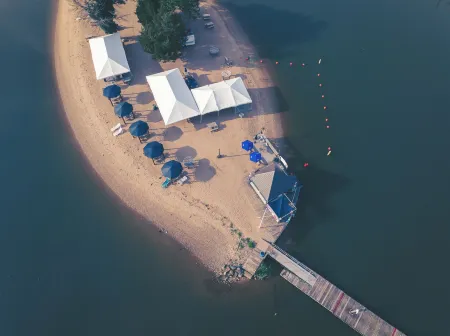 The Lodge at Great Oak Landing Отели рядом с достопримечательностью «Create»