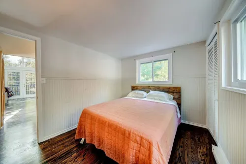 Stunning Retreat - Fire Pit, Arcade Games, Deck, Pool Access Hotels in Berkeley County