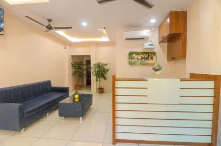 Hotel Dev Krishna Palace