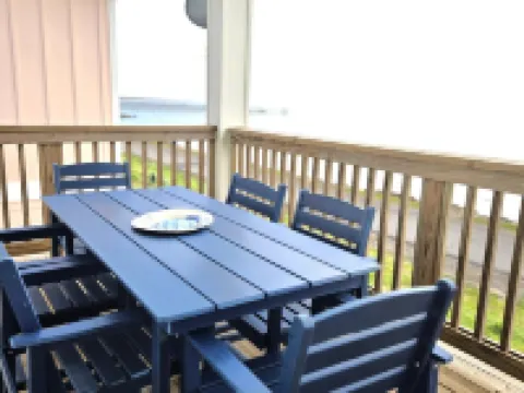 Waterfront! Hot Tub, Arcade, Pool, Walk to Everything in Fulton, Sleeps 8 Hotels in Fulton