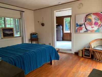 Ranch home w/ hot tub in the Mendocino Redwoods. Pet- & family-friendly. Hotels near Standish-Hickey State Recreation Area