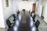 ماداكيز إكزكيوتيف سويتس فنادق في مايتاما