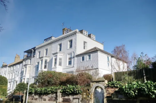 Flat 5 - 61 Old Dover Road