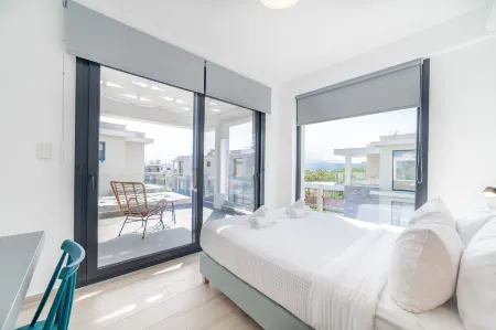 Thalassa & Thalassa Prive Residential Complex