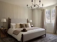 Luxury 4BR Mountain Home Near Downtown Highlands, Surrounded by Nantahala Forest - 4-Sterne