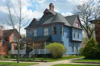 Art and Lodging Hotels in South Bend