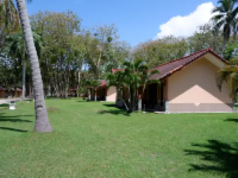 Sanghyang Indah Spa Resort Hoteles en Anyar