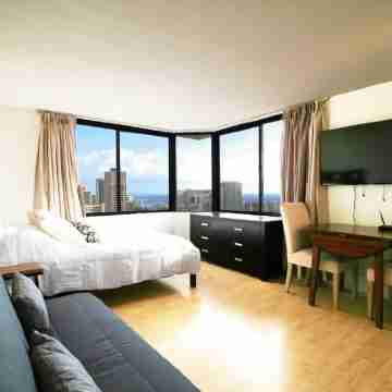 Rare Unique Corner Unit 180 degree Ocean Canal View-34th Floor with Full Kitchen Rooms