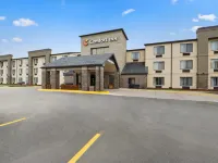Comfort Inn Metro Airport - 3-Star