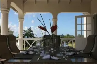 Luxury Villa St James,  4 bed 4 bath , Private Pool, fantastic sea views