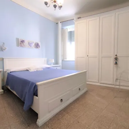 Apt. AZZURRINA - inside WALLS of LUCCA