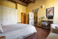 Holiday house with 4 beds and 2 bathrooms in the centre 50 m from the castle