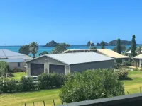 Bland Bay Bach Hotels in Whangaruru