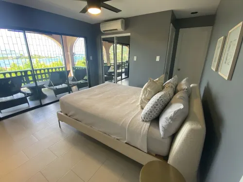 Last Minute Booking Sale! Stunning Ocean Views, 2 Pools, Tennis, and Generator