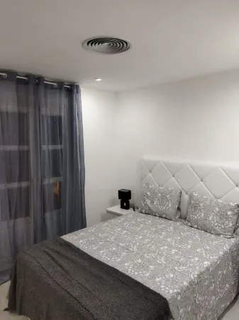 PETIT Home Отели рядом с достопримечательностью «Museo de Esculturas al Aire Libre FINAL»