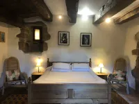 6 bedroom manor house in large property with pool and garden, games room