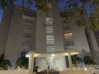 Oceanfront penthouse condo , stylish  private 360 stunning views two terraces .