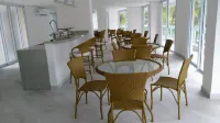 Riviera de São Lourenço frente ao mar, 1 suite, 2 dorm, 2 piscinas aquecidas.