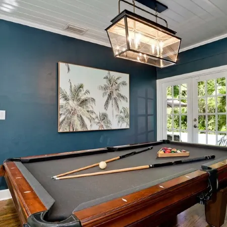 Luxury along Manatee River, close to Anna Maria beaches, heated pool & spa!