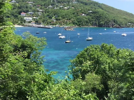 New and luxurious apartment sea view