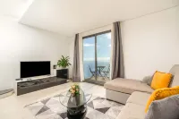 Casa Félix, Calheta: Villa with unique view! Private Pool! - 4-stjärniga