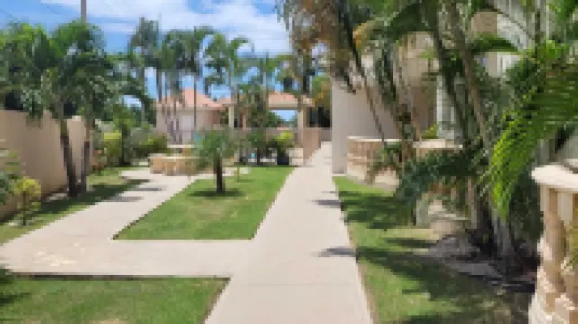 Beautiful sunsets & steps from the beach! Comfortable apartment, great location!