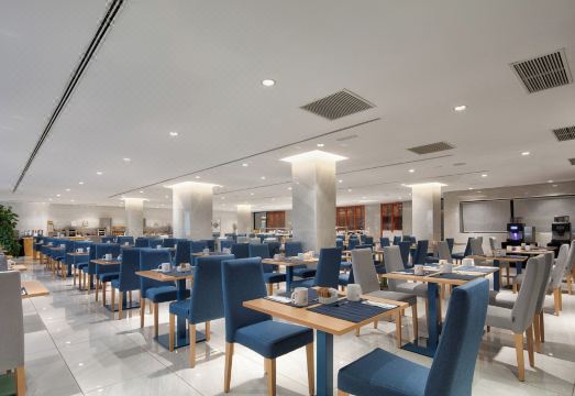 3. 엘 푸에르토 이..