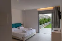 Aquamarine Villas - Boutique