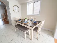 BRAND NEW 3 bedroom house minutes from Niagara Falls Hotels in Thorold