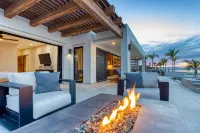 Beautiful New Beachfront home near Costa Palmas (Four Seasons) on the Eastcape