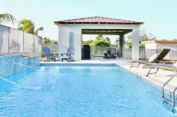 New Large Saltwater Pool-Quiet Area-5 min to beach - 수영장